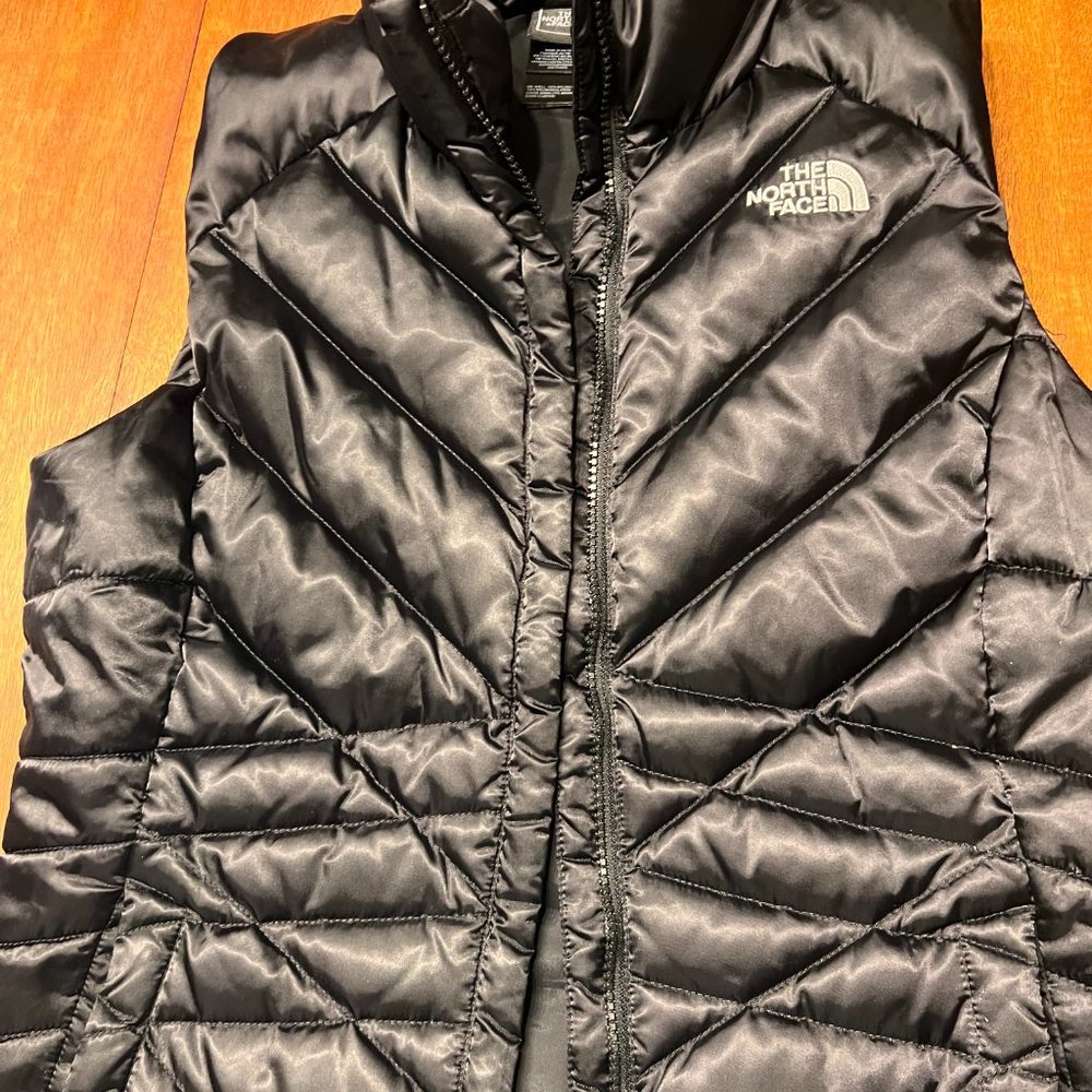 North Face 660 Puffer Vest sz small